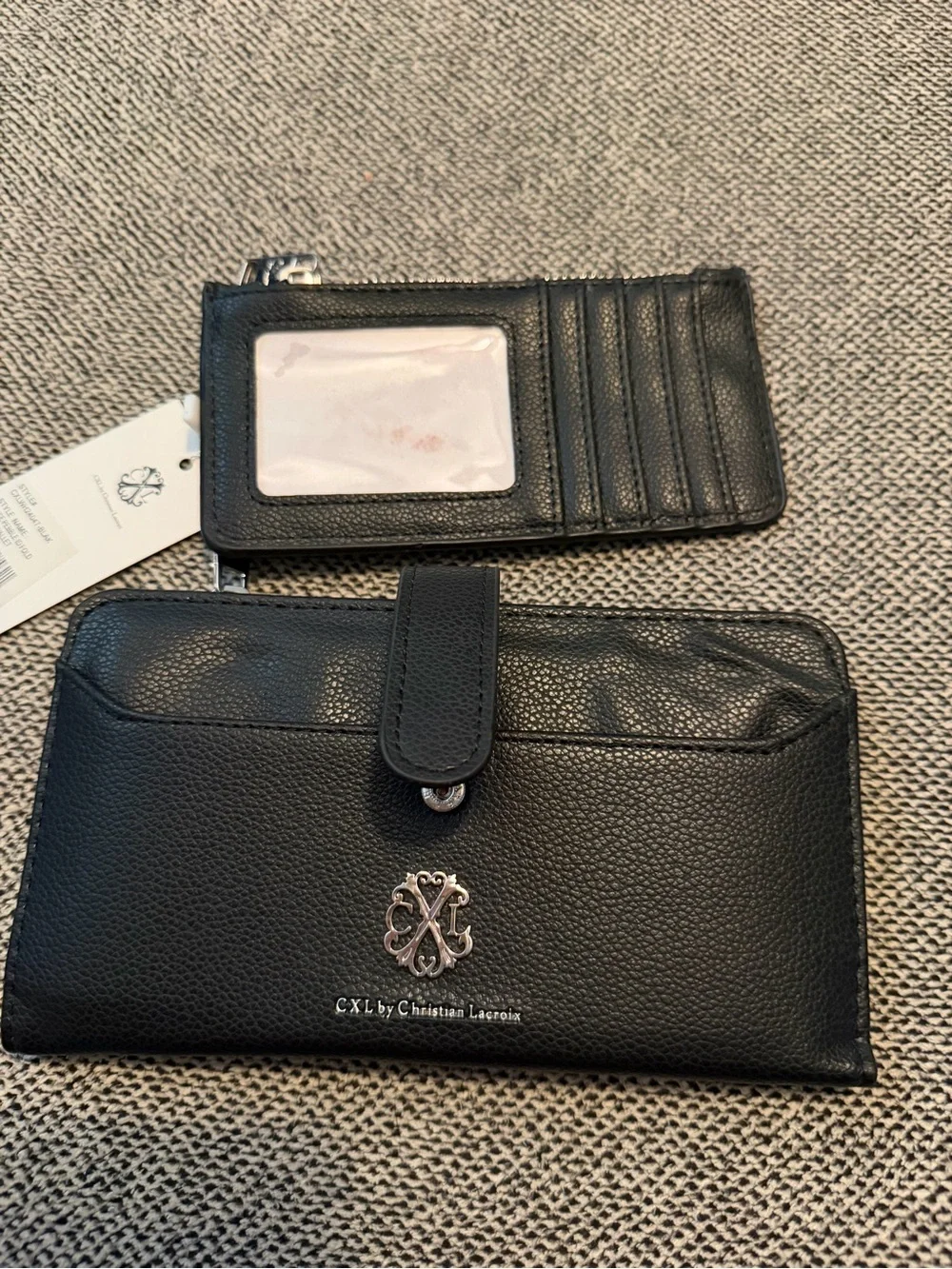 NWT CXL by Christian Lacroix Black Bryce Pebble Id Fold Zipper Wallet